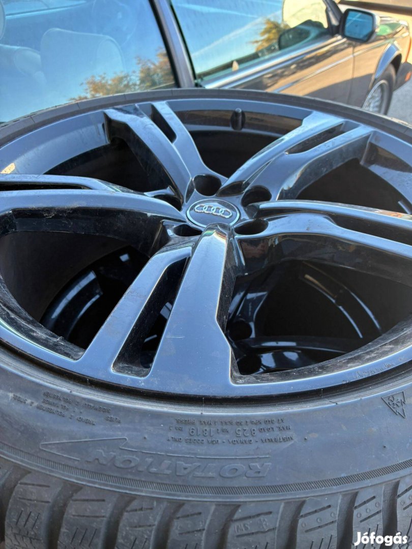 Audi gyári eredeti 20 colos télikerék szett A6 A7 Q5 255/40R20