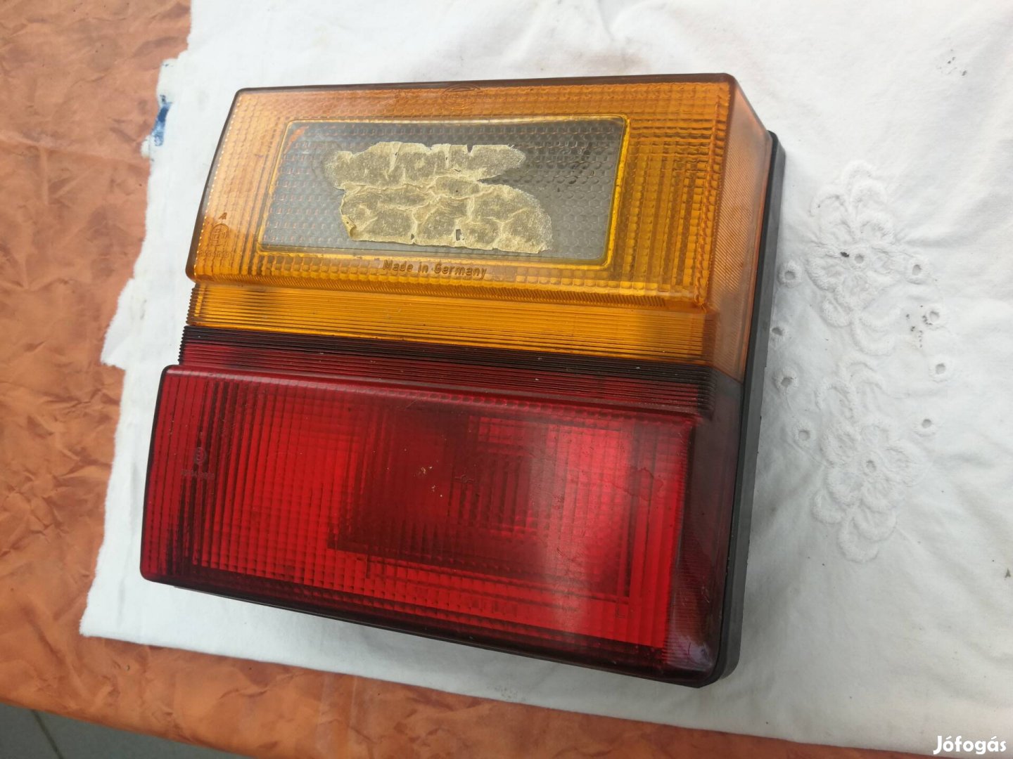 Audi gyári hátsó lámpa eladó 