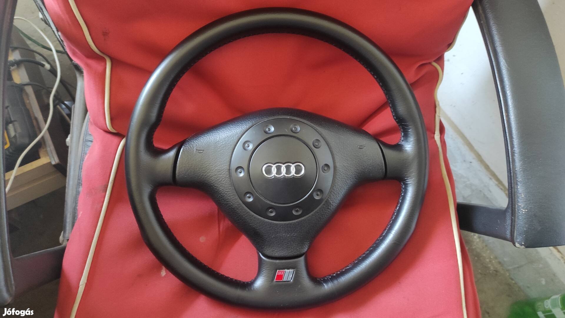 Audi kormány kisricnis