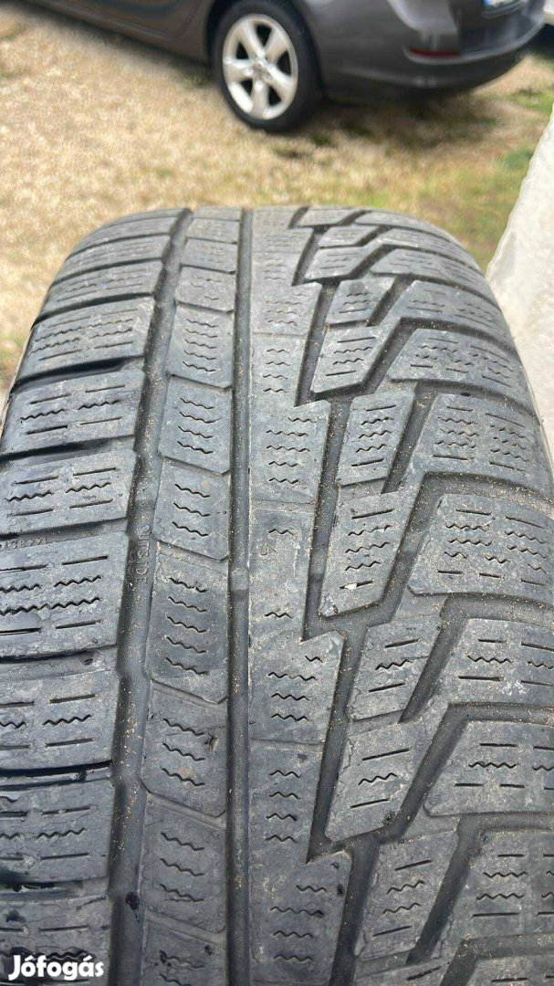 Audi r16 téli gumikkal 