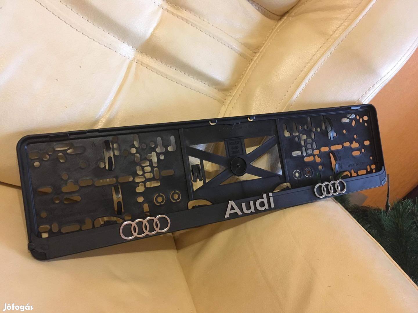 Audi rendszámtábla keret