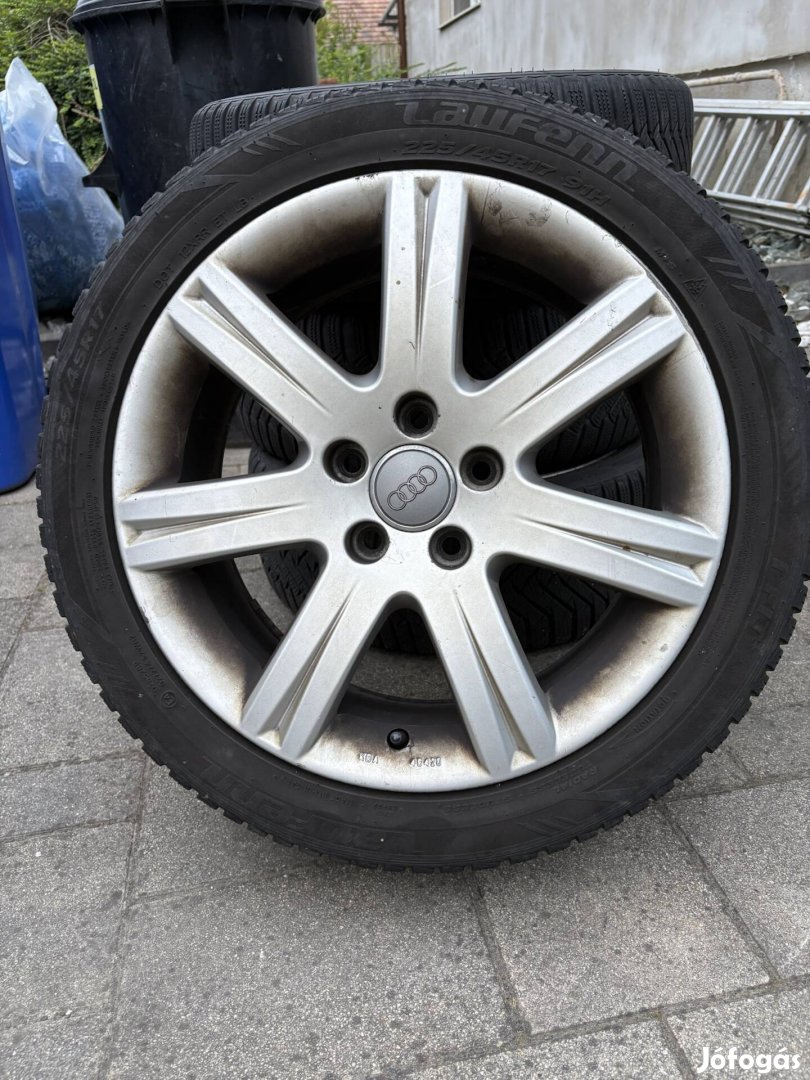 Audi téli gumi felnivel