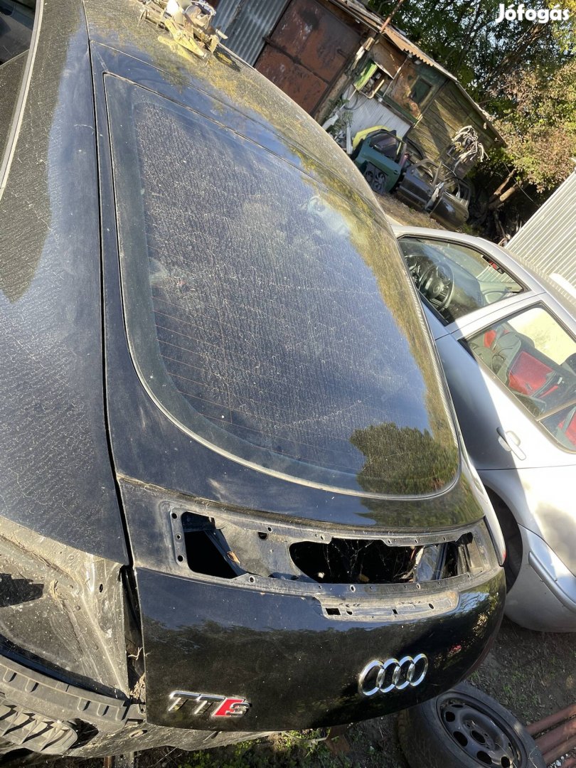 Audi tt 8j fekete csomagterajto 