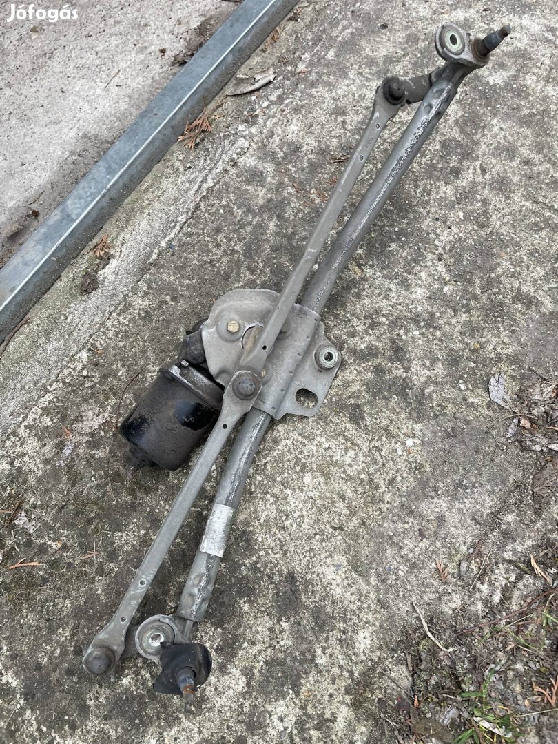Audi tt 8n ablaktörlő szerkezet motor