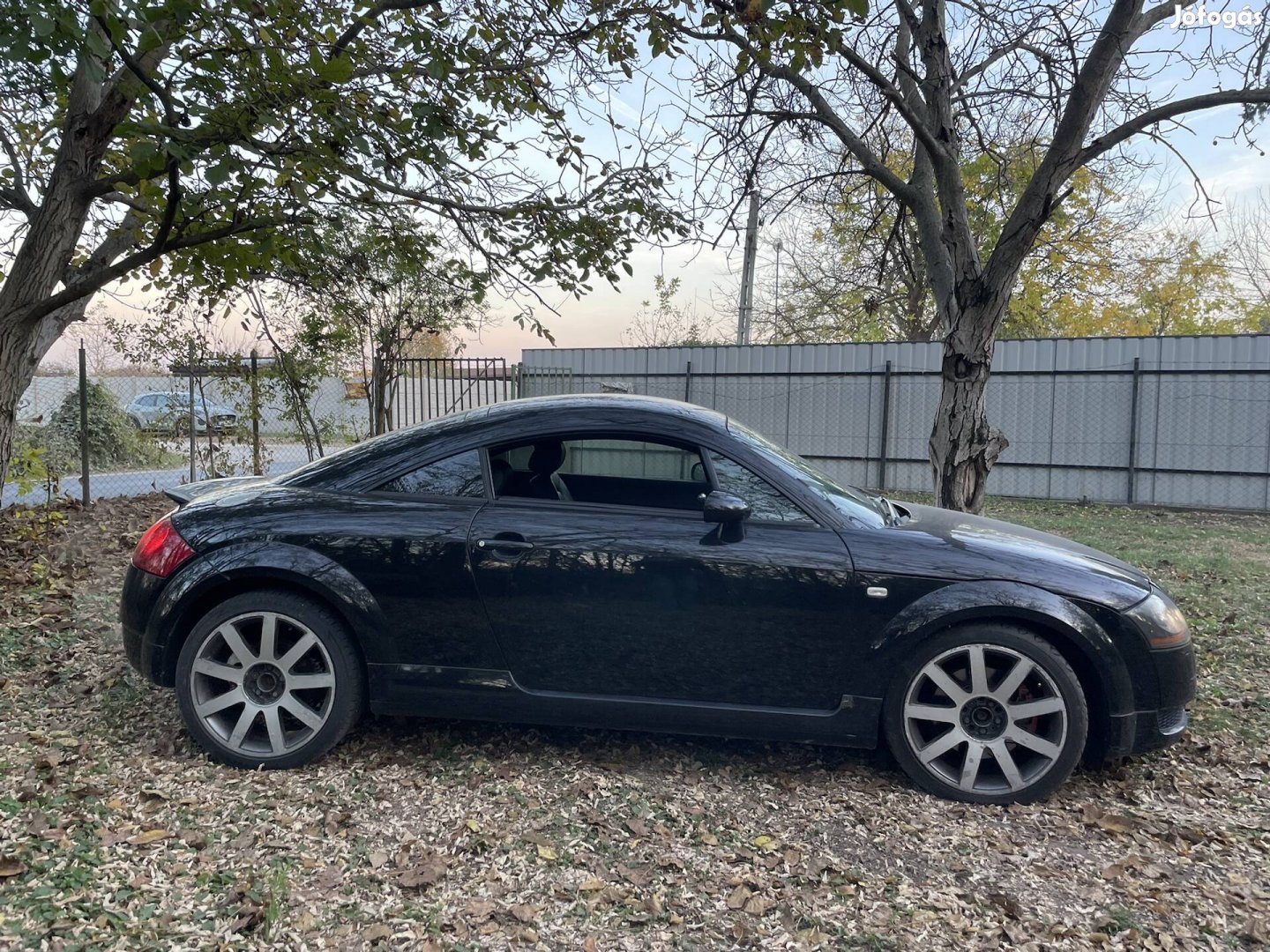 Audi tt Gyari fekete Ajto 
