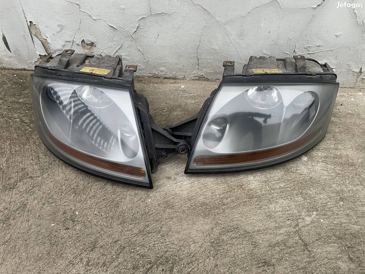 Audi tt Gyari xenon fényszóró Lampa