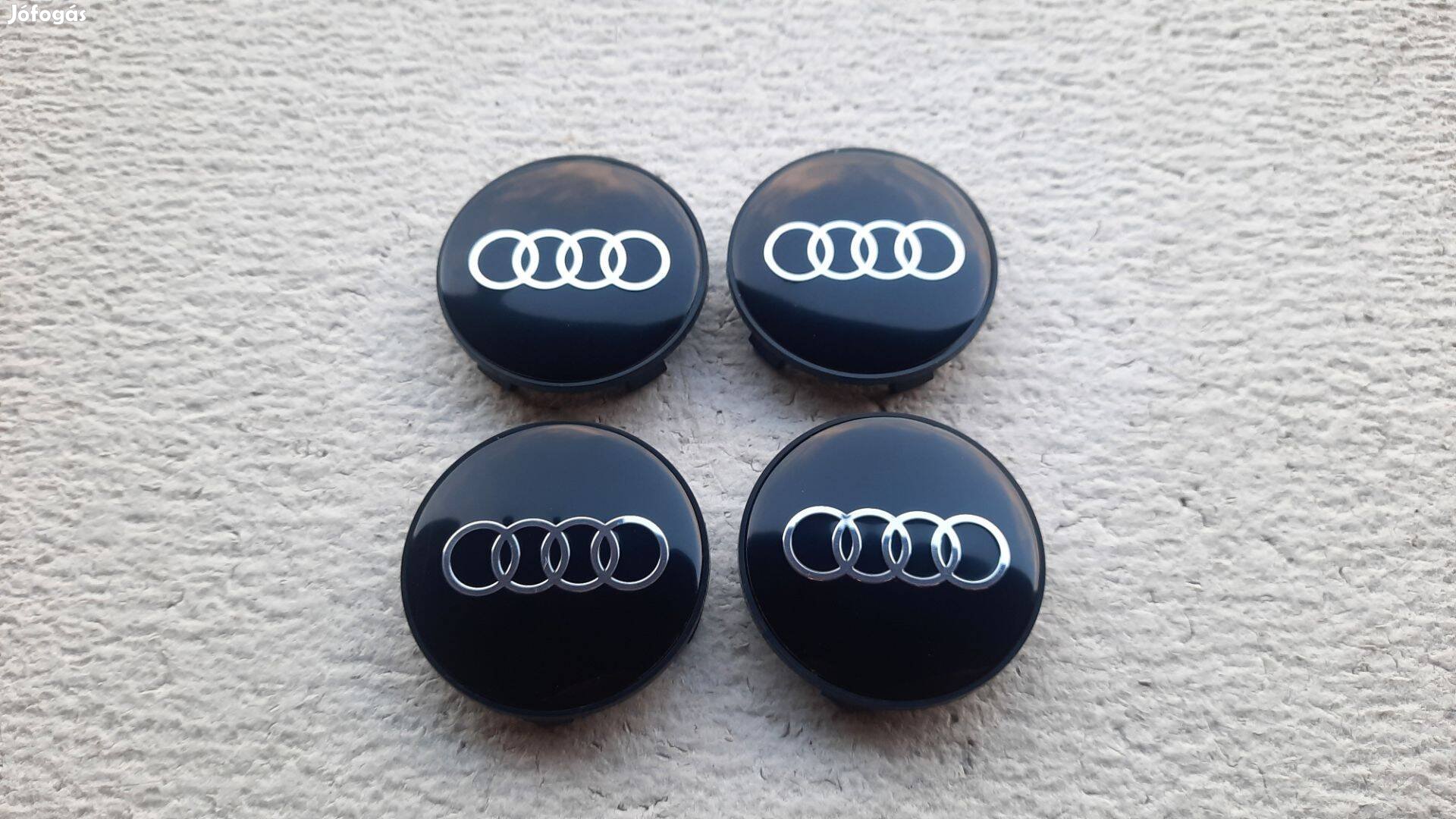 Audi új felni díszkupak közép felnikupak kerékagy kupak 68mm