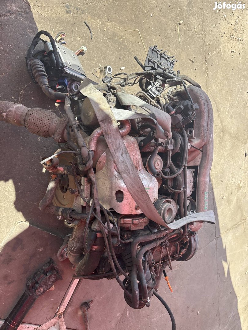 Audi v6 2.5tdi Aym komplett motor eladó