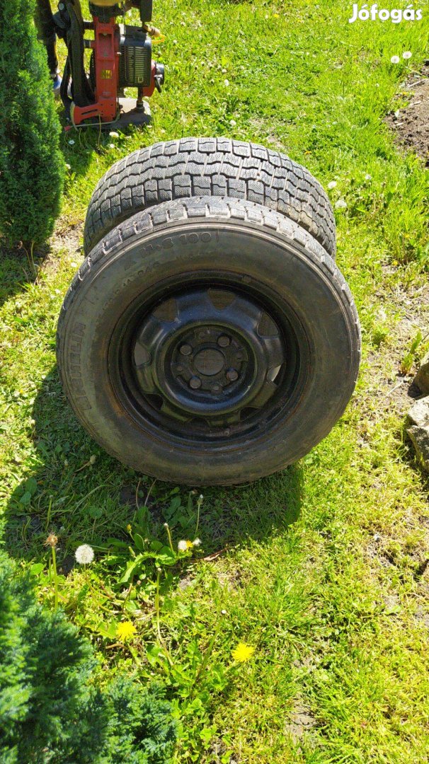 Audi wv felni téligumival r14