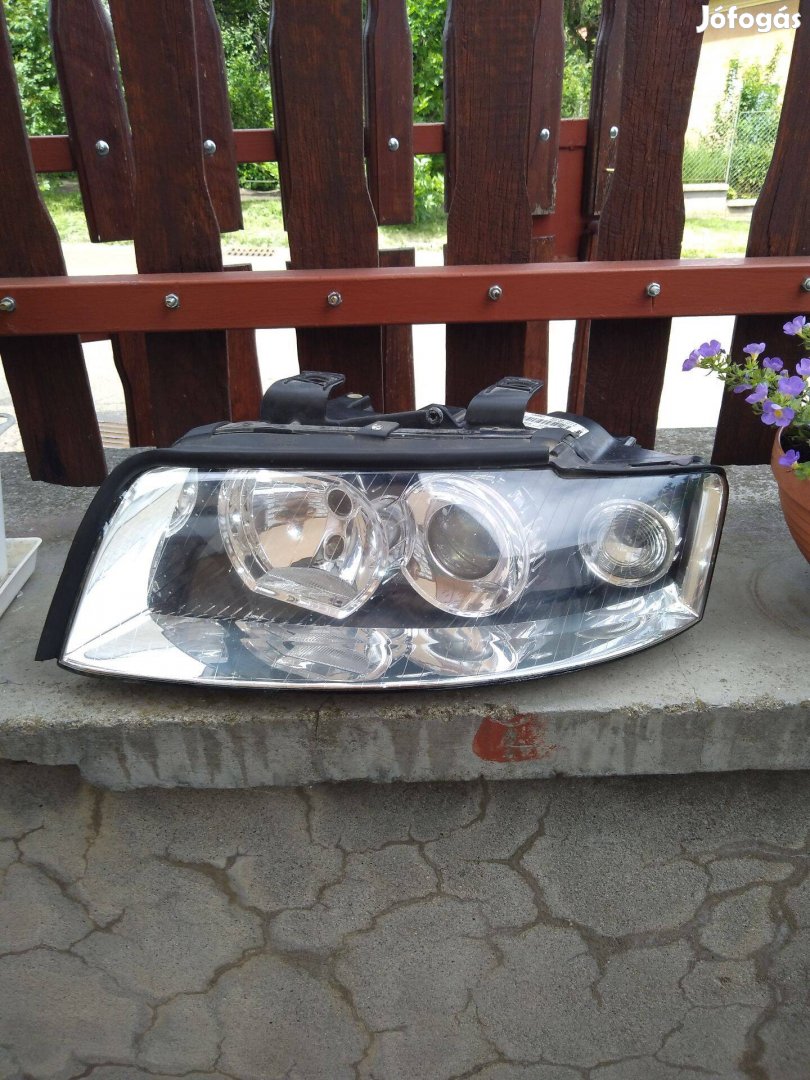 Audia4 B6 Fényszóró