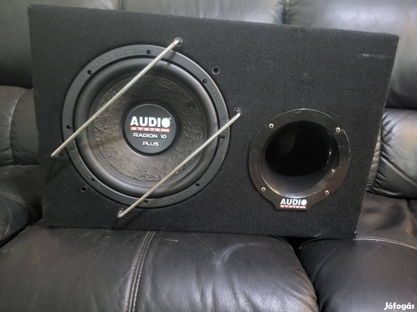 Audio System radion 10 mélyláda