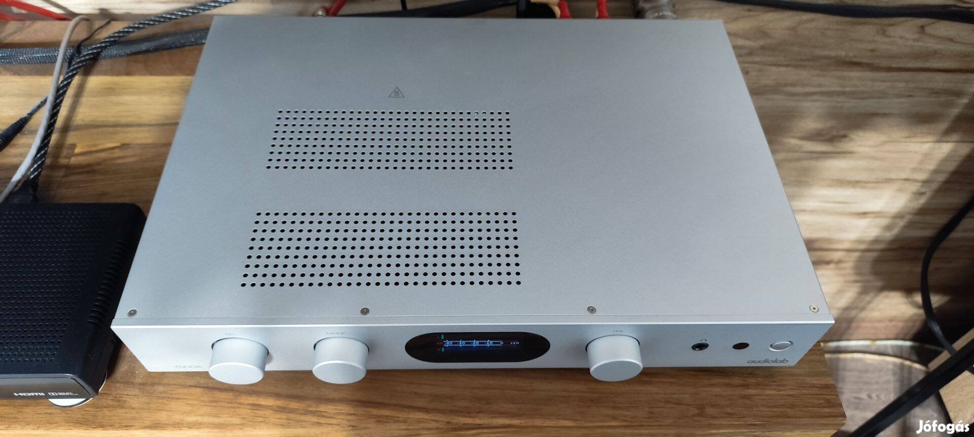 Audiolab 7000A
