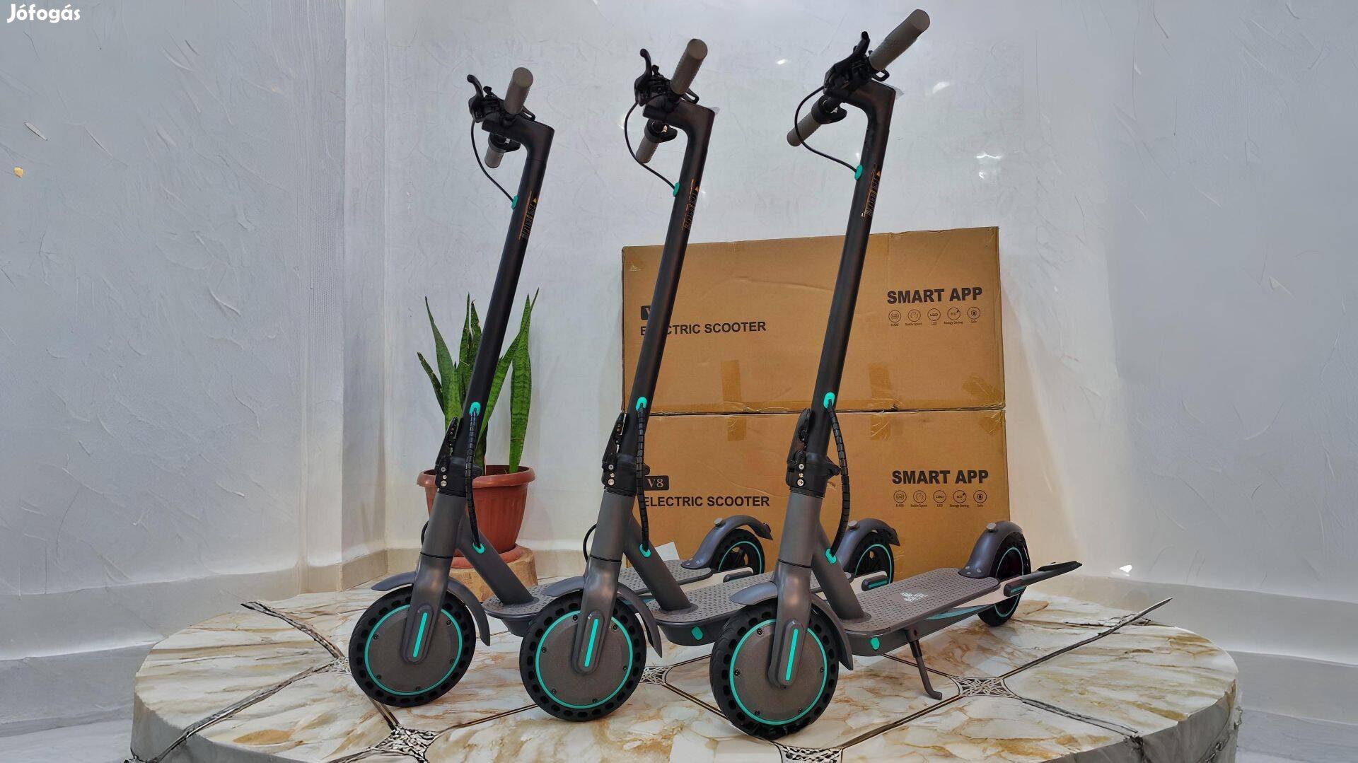 Augusztusi akció Bontatlan OOK-TEK V8 350W Elektromos Roller 35Km