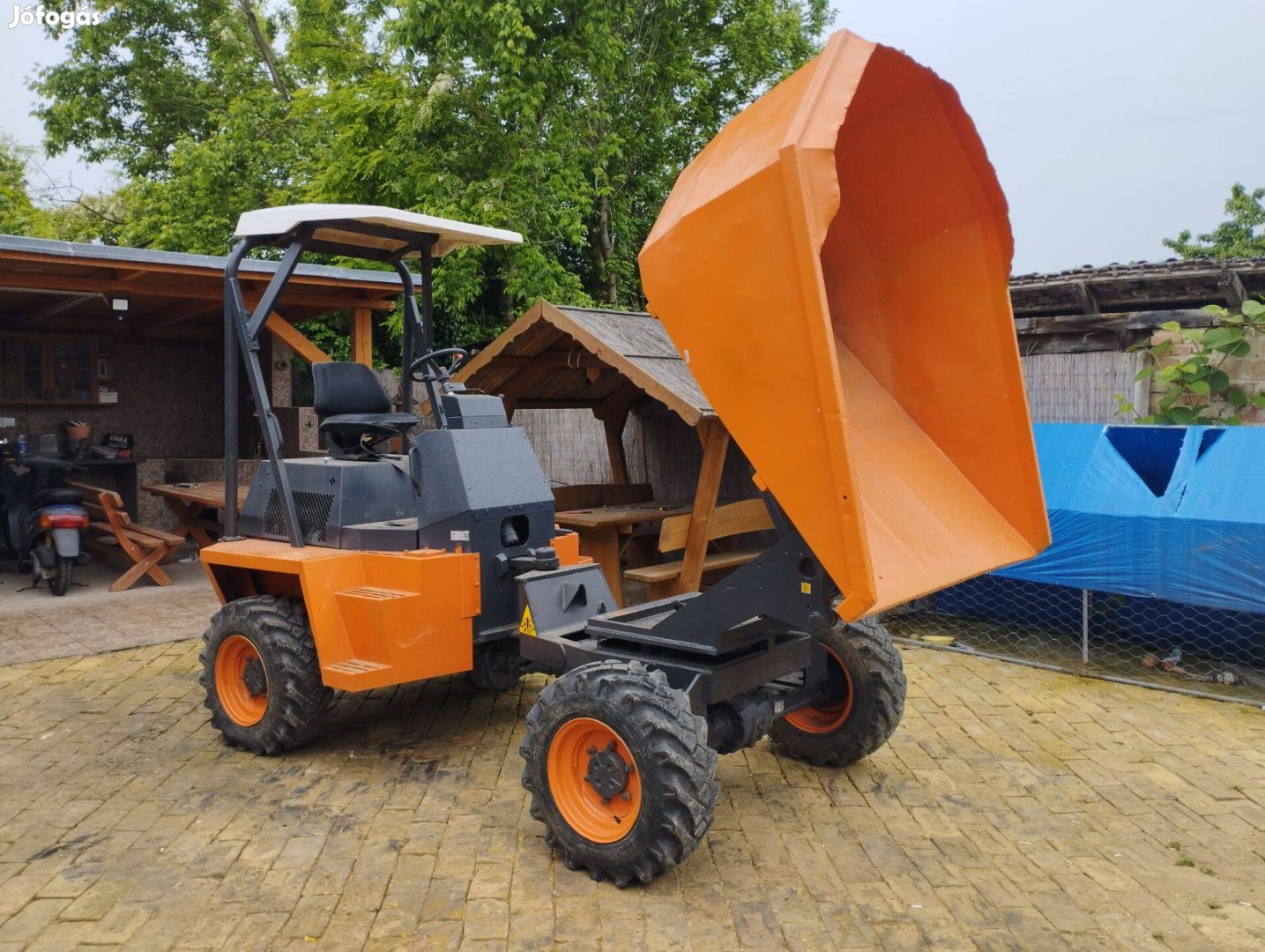 Ausa 4x4 Bilencs Domper