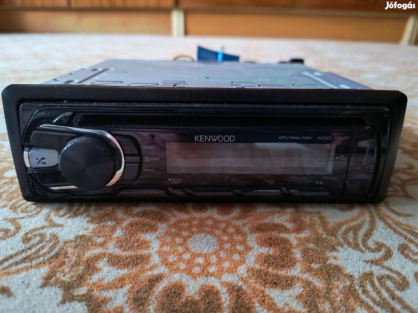 Autó fejegység+Kijelző+Bt kihangosító+szivargyújtós usb-elosztó