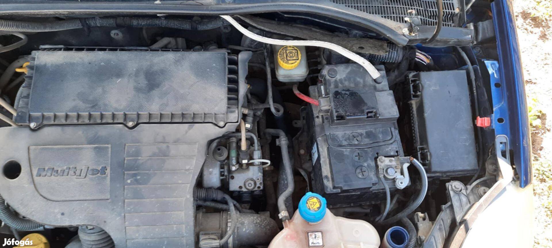 Autó fiat punt