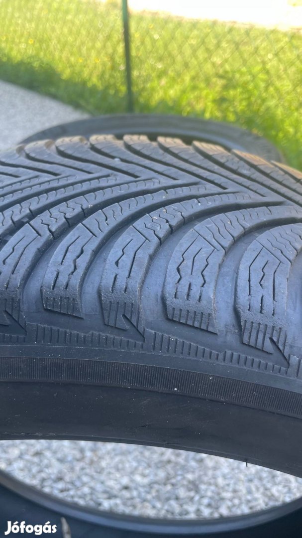 Auto gumi 205/55 r19 Michelin