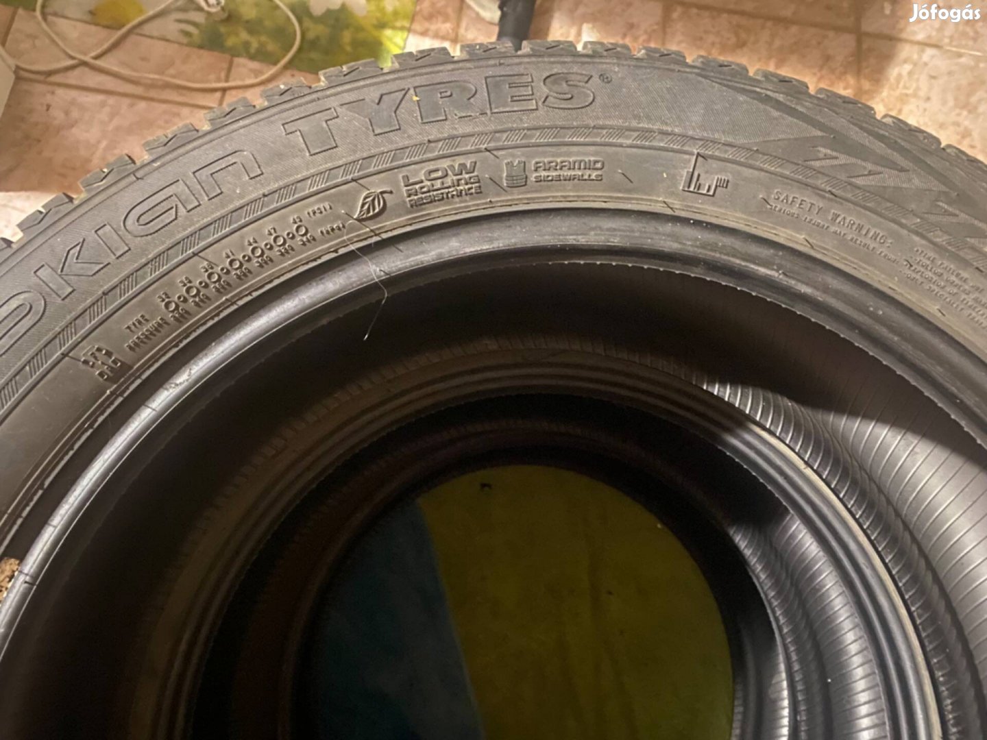 Autó gumi Nokian Tyres