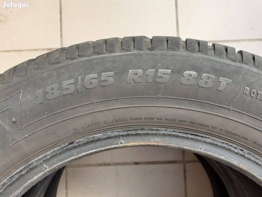 Autó gumi Semperit Sport Grip 185/65 R15 88T