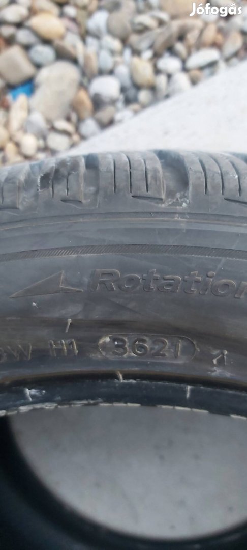 Autó gumiabroncs