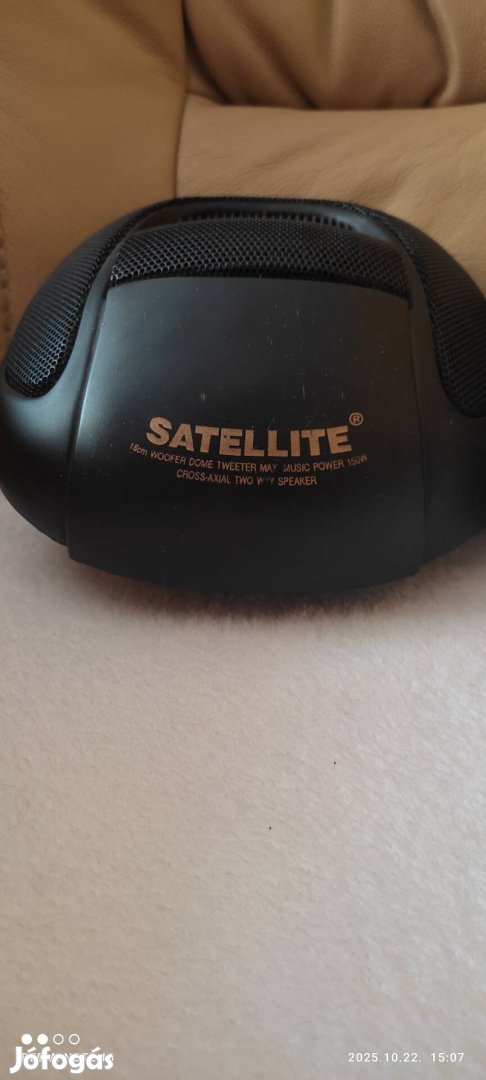 Autó kalaptartóra való hangfal 