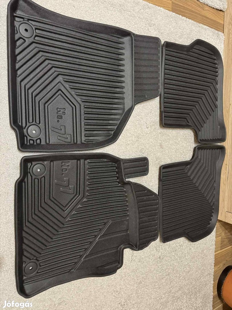 Autó szőnyeg