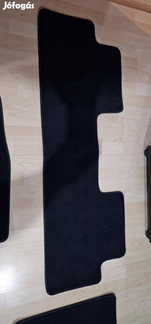 Autó szönyegek