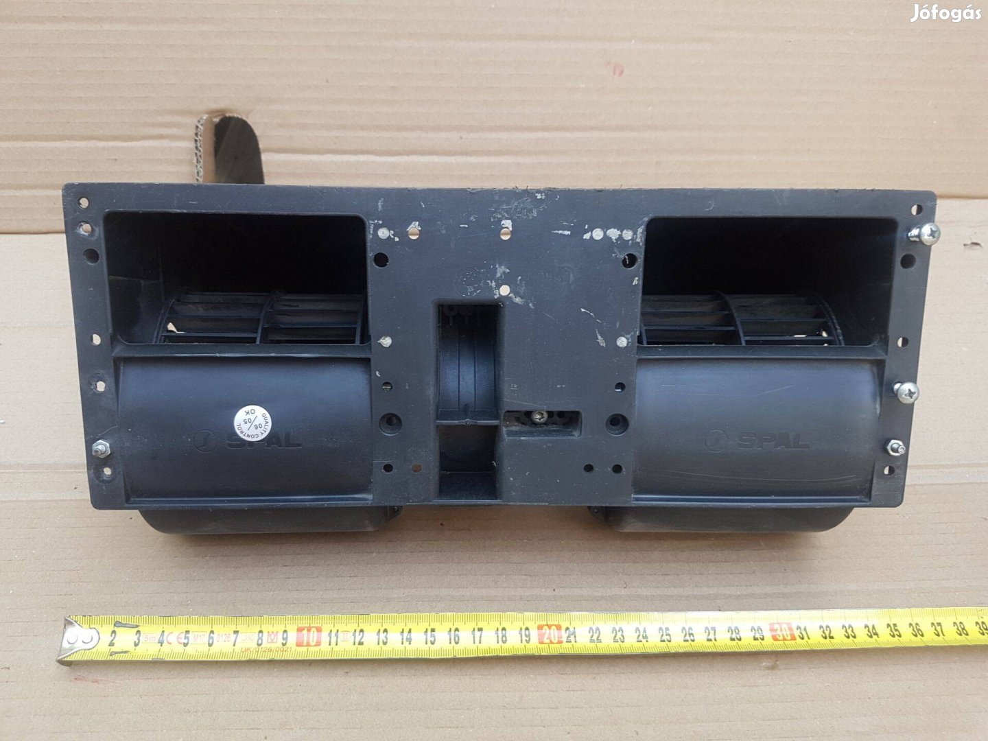 Autó ventilátor fűtéshez 12 V Spal