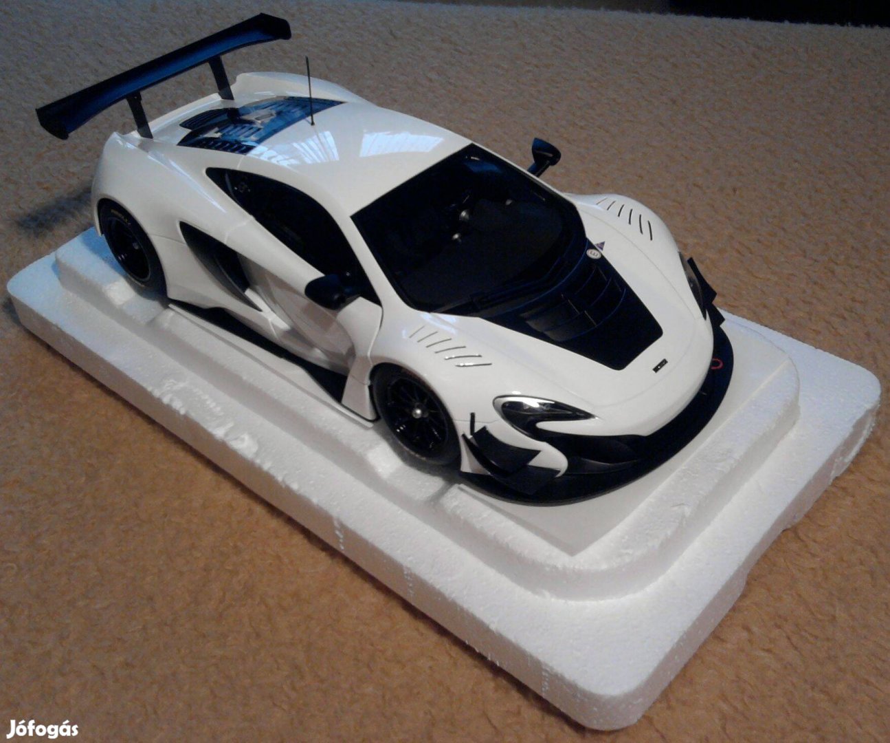 Autoart Mclaren 650S GT3 2017 1:18 modell/makett