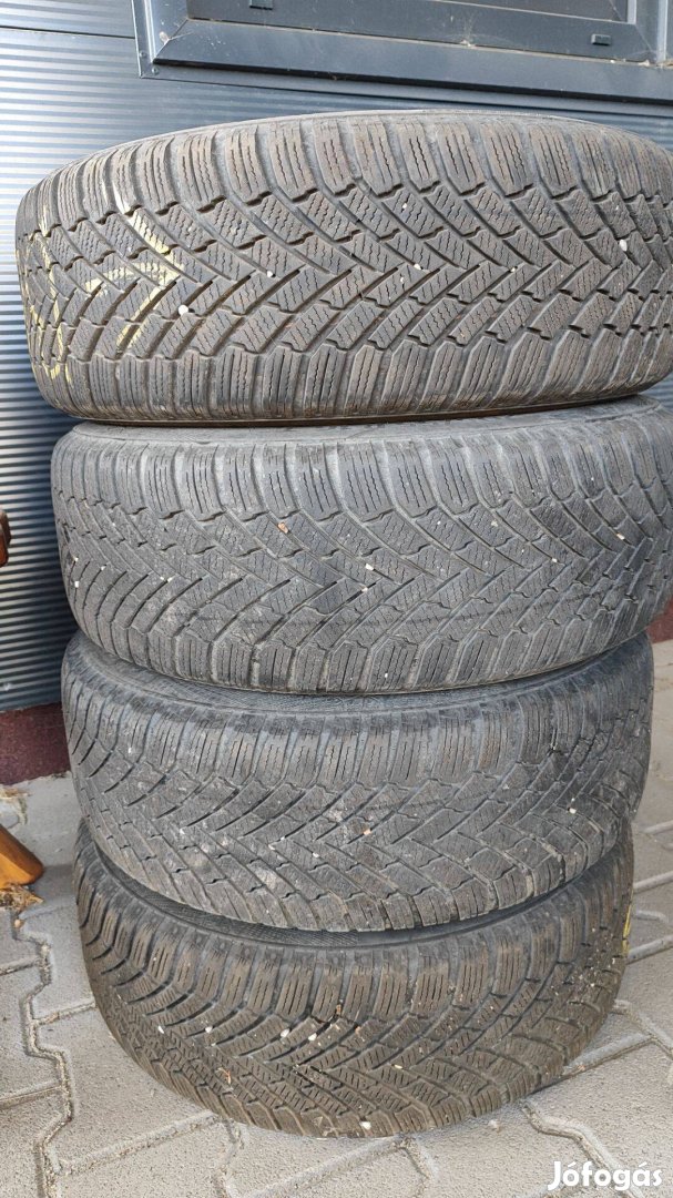 Autógumi 205/55 R 16 91 T lemezfelnivel 4 db