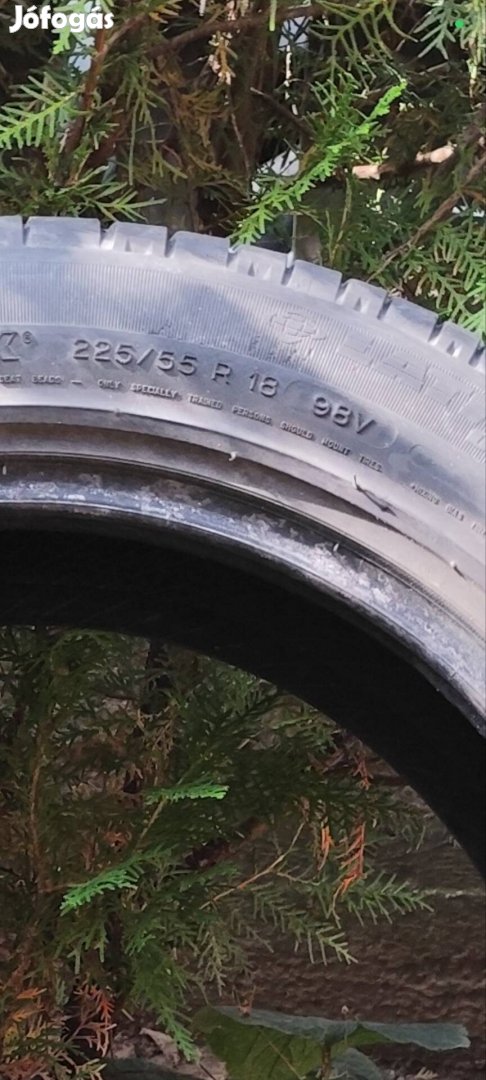 Autógumi 225/55 R18