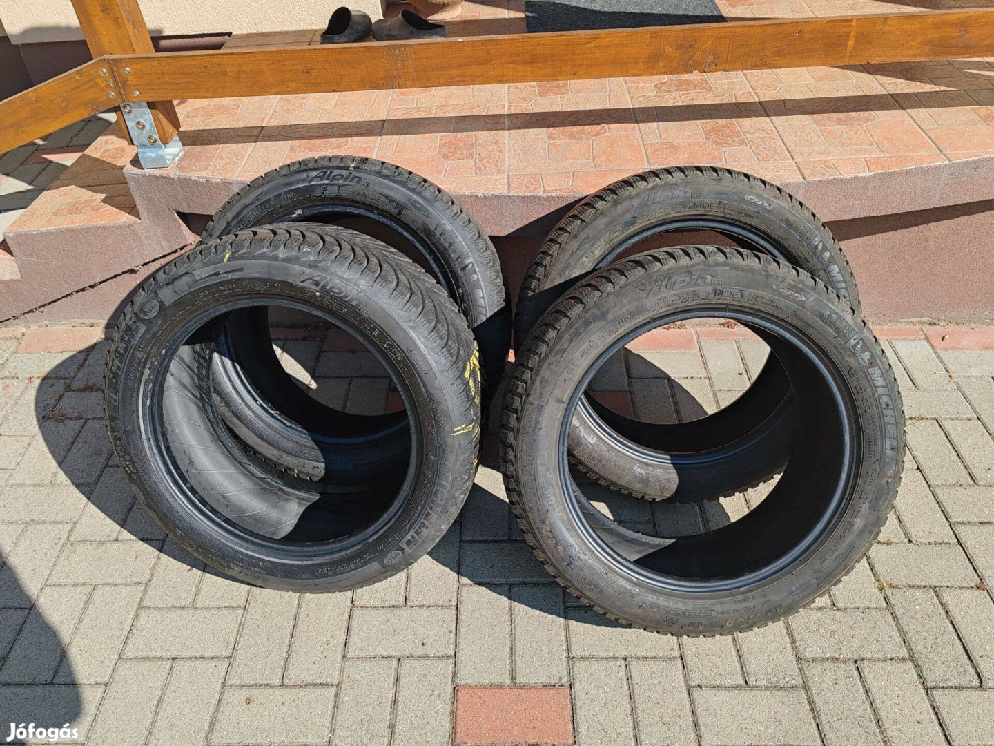 Autógumi Michelin Alpin
