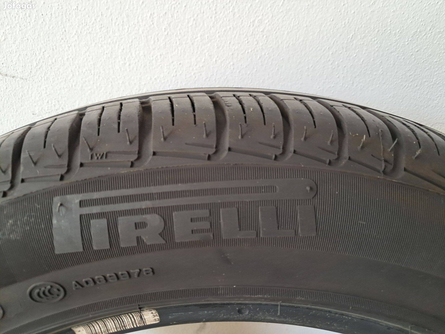 Autógumi Pirelli P7 205 55 R16 kiváló állapotban 1 db eladó!