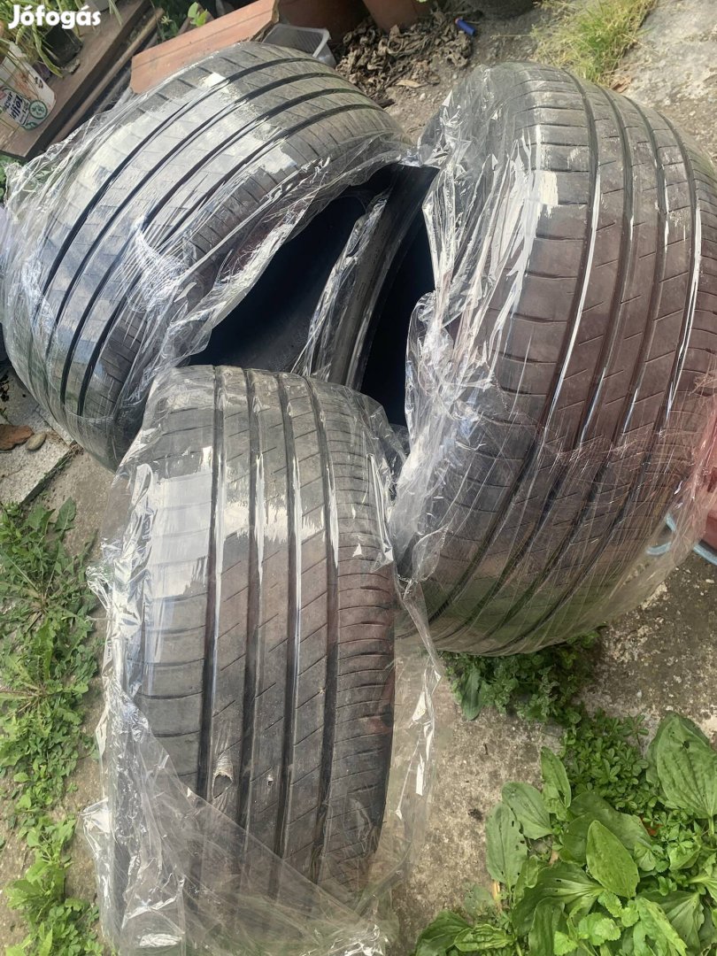 Autógumi nyári. 215/50r17