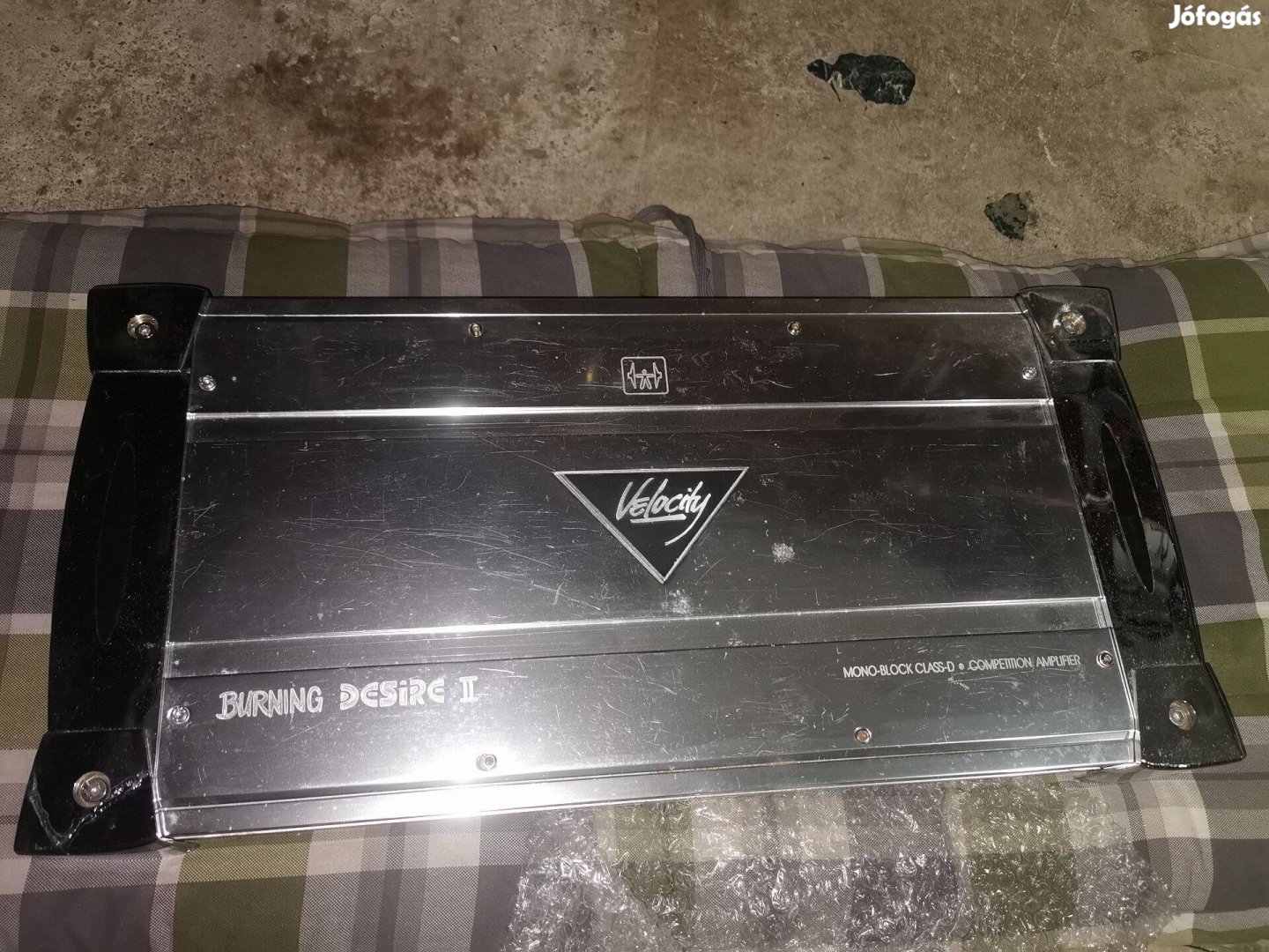 Autohifi Hifi Erősítő monoblock Blaupunkt Velocity Burning Desire 2