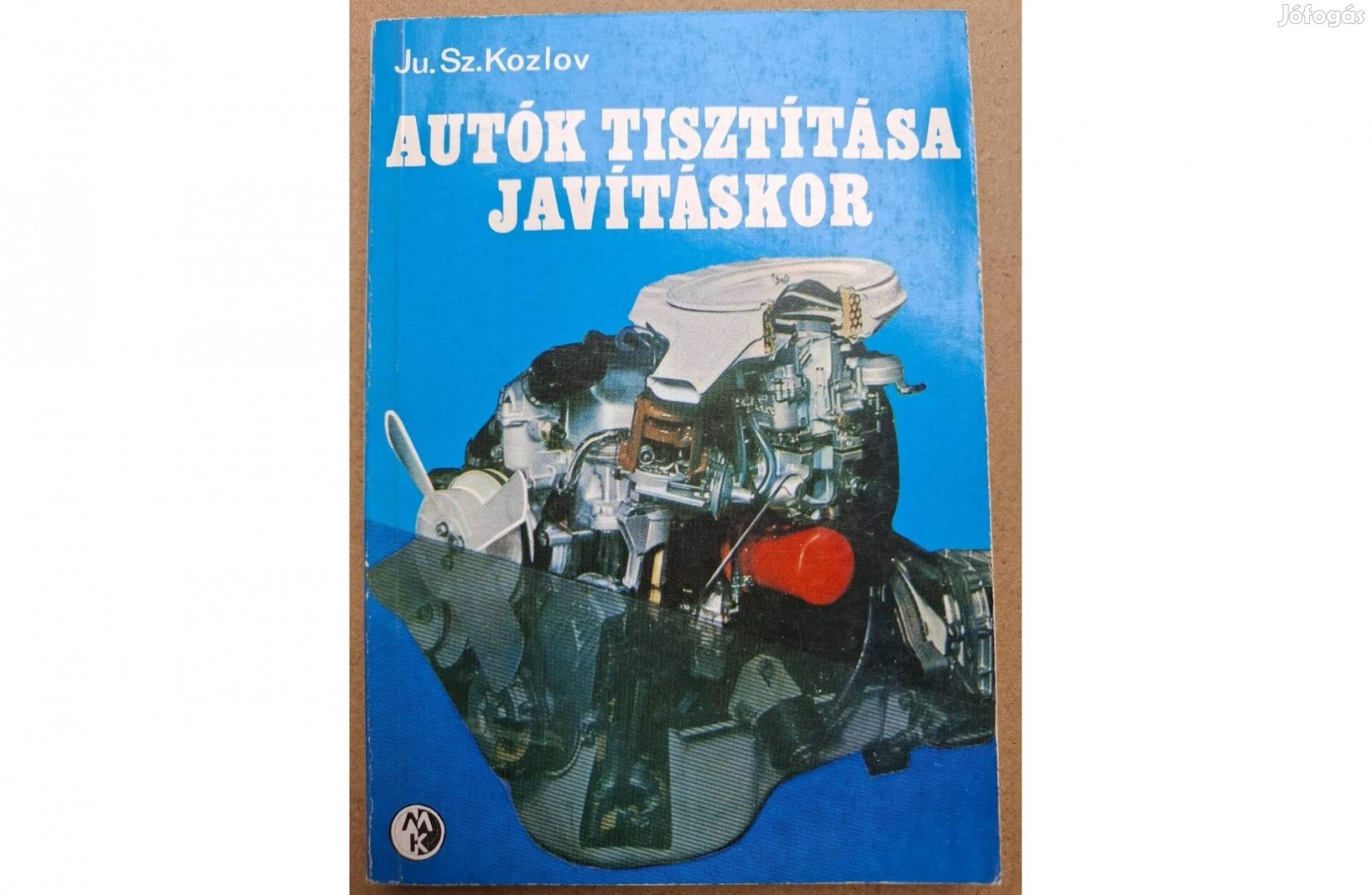 Autók tisztítása javításkor című könyv eladó