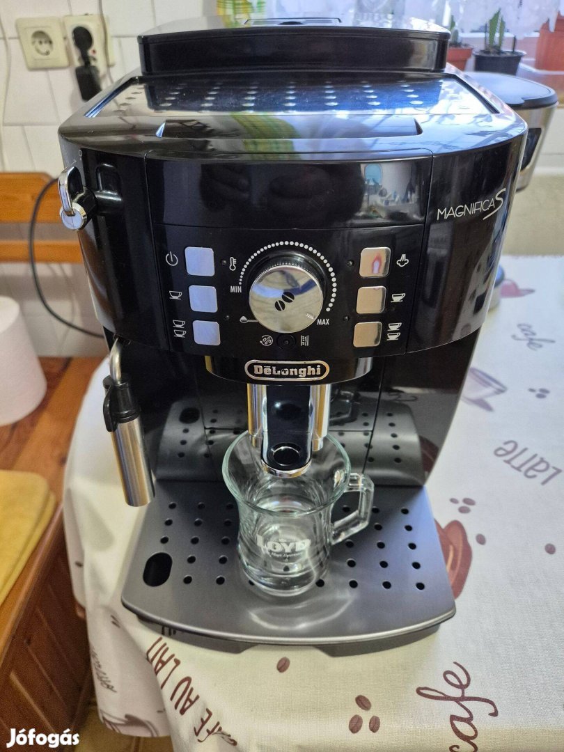 Automata kávéfőző Delonghi ingyen futár jura