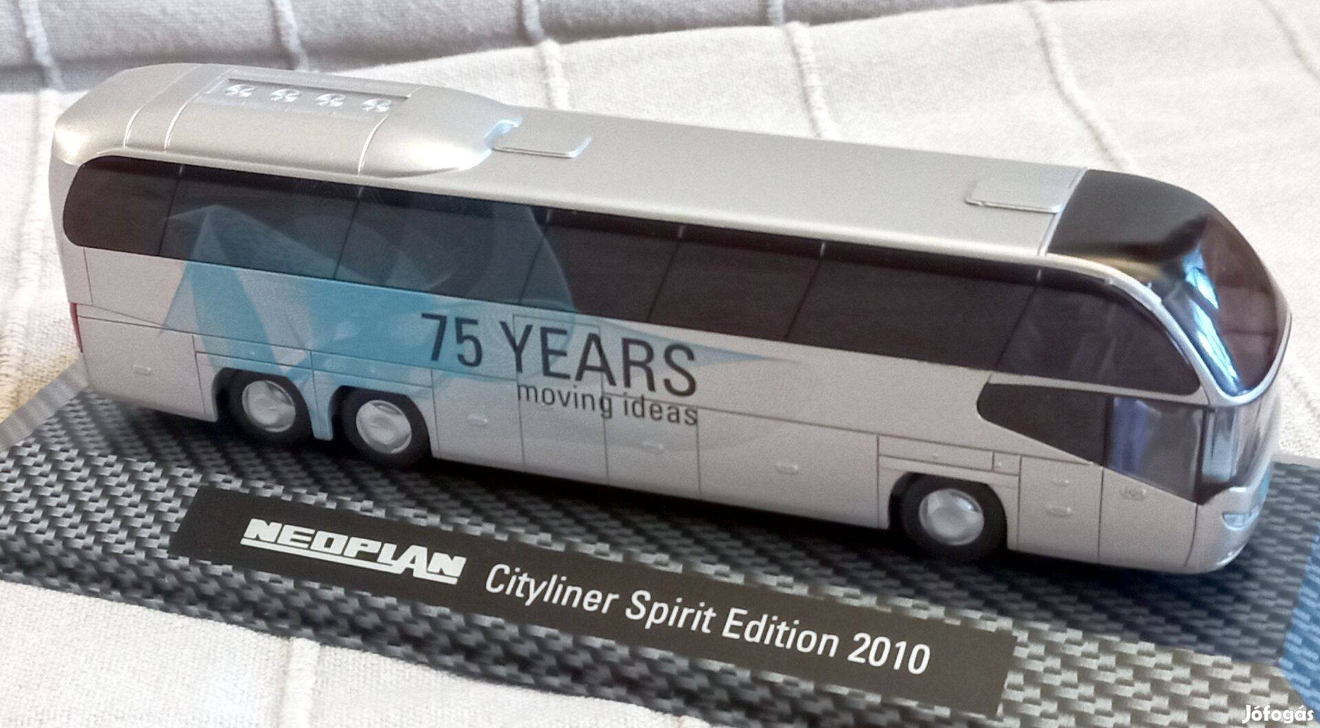 Autómodell - Rietze busz modell Neoplan Cityliner Spirit Edition 2010