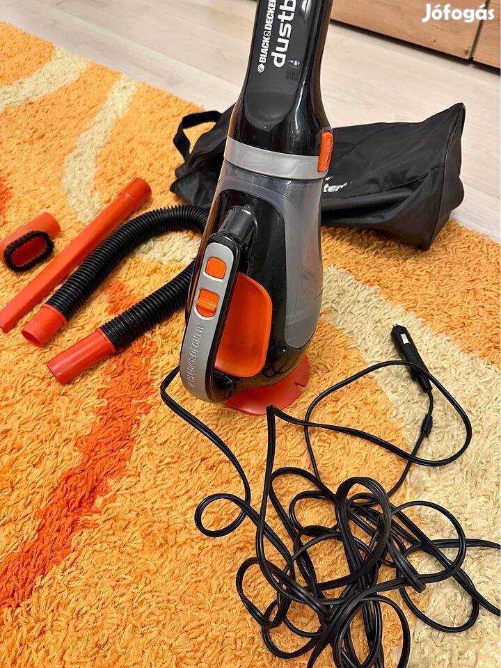 Autóporszívó, 12V, összes gyári tartozékával, dobozában. Új állapotba