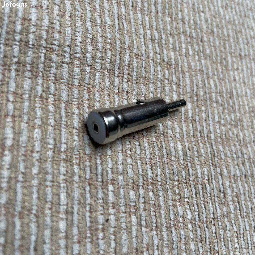 Autórádió ISO-DIN antenna adapter