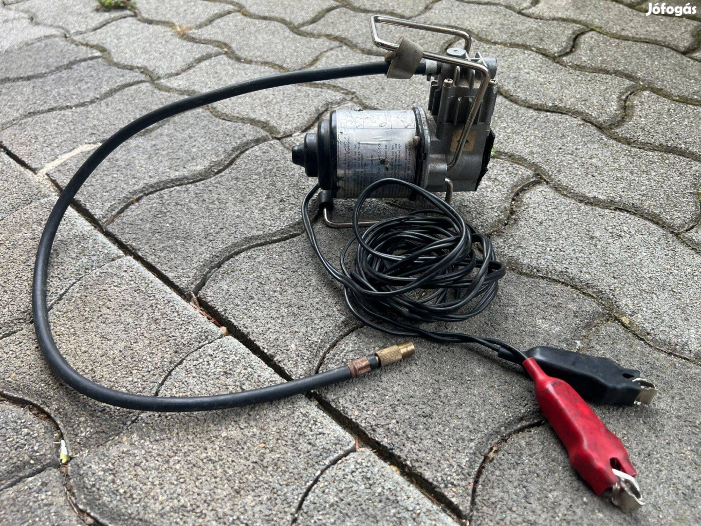 Autós 12V kompresszor