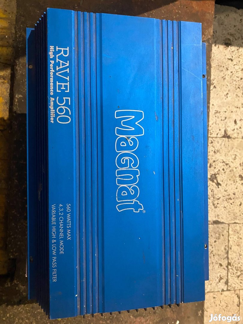 Autós hifi erösitö