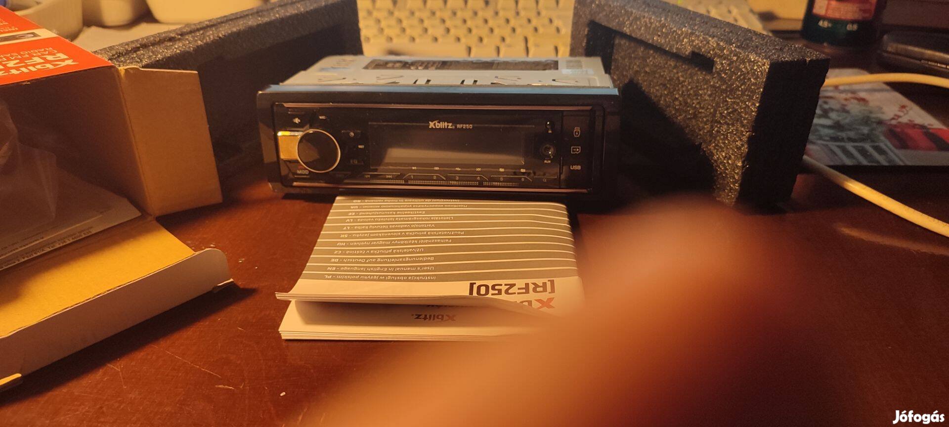 Autós rádió bluetooth Xbitz RF250