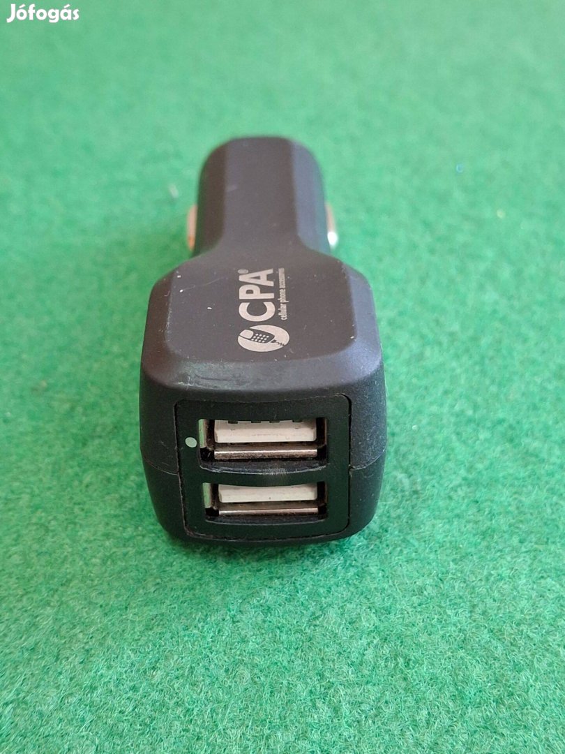 Autós szivargyújtó töltő, 2 db USB csatlakozóval, 5V/2.5A