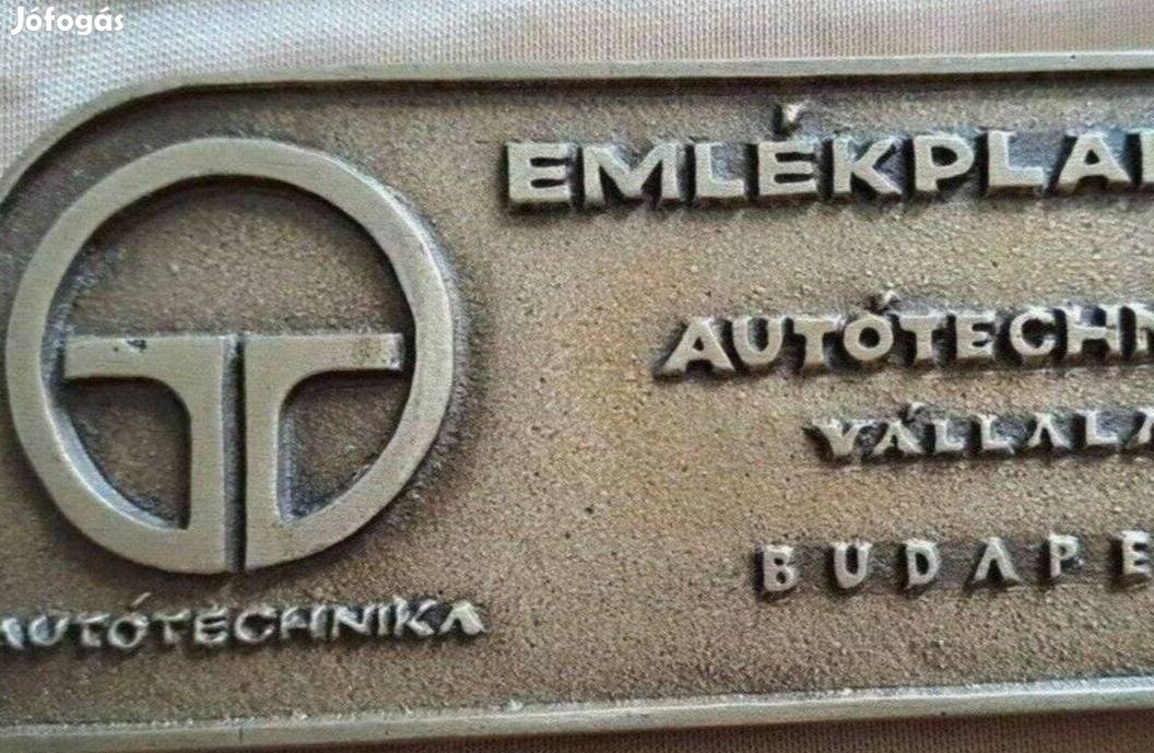 Autótechnika emlék plakett