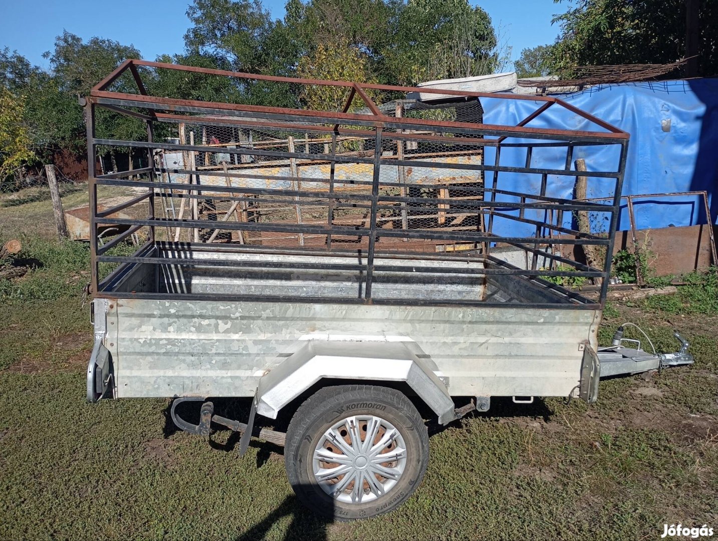 Autótrailer utánfutó