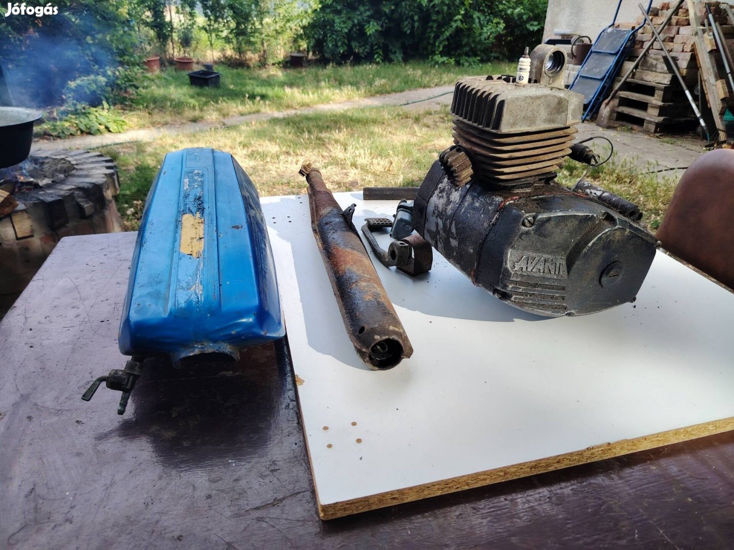 Avanti Kelvinator moped 50 cm3 motoralkatrészek