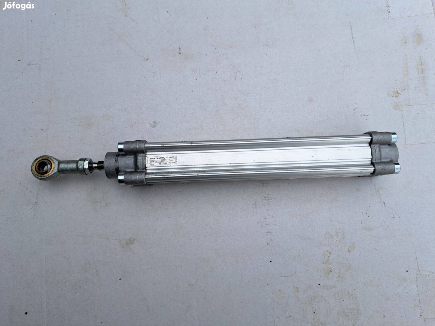 Aventics pneumatikus munkahenger D32-200