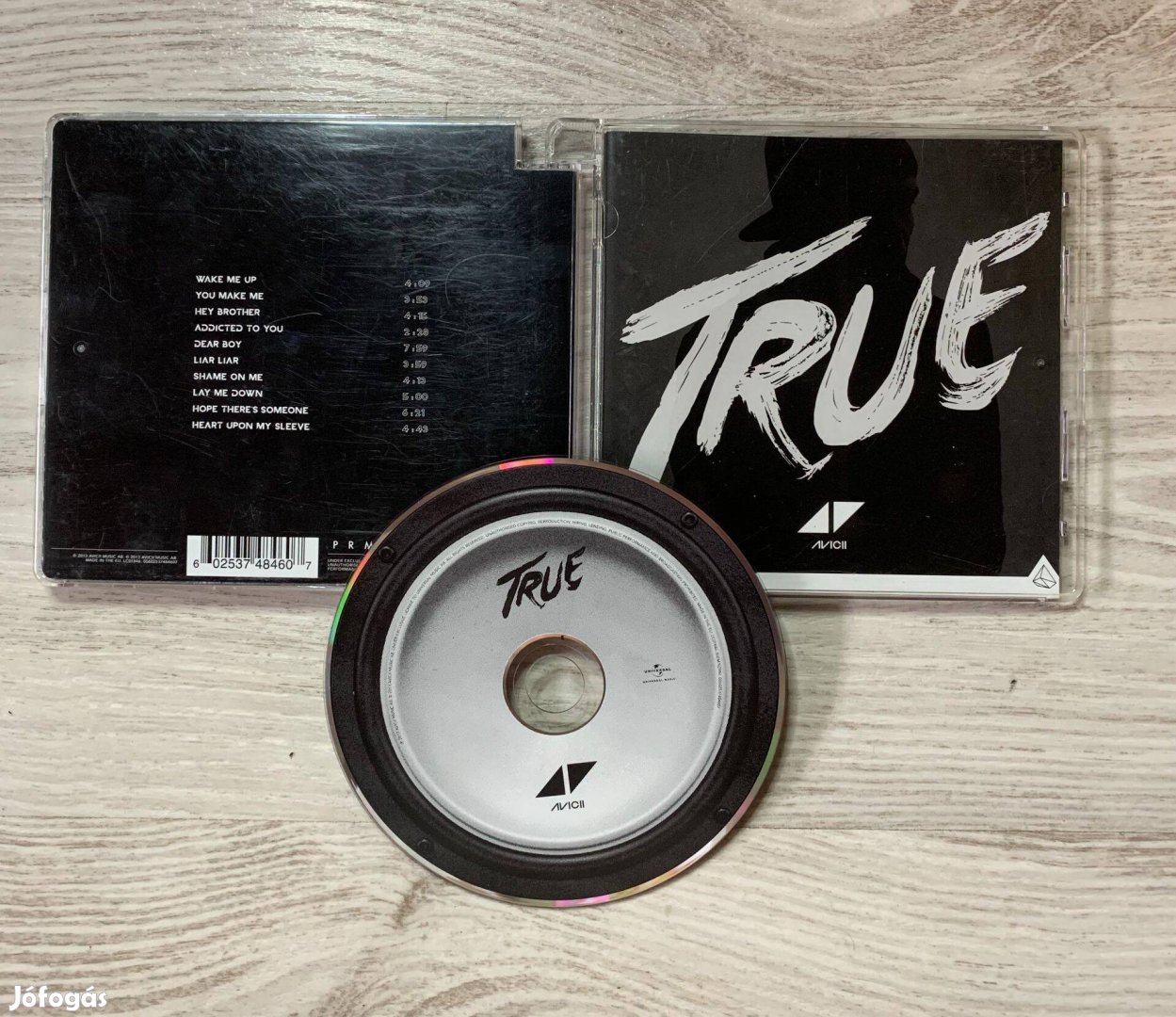 Avicii - True