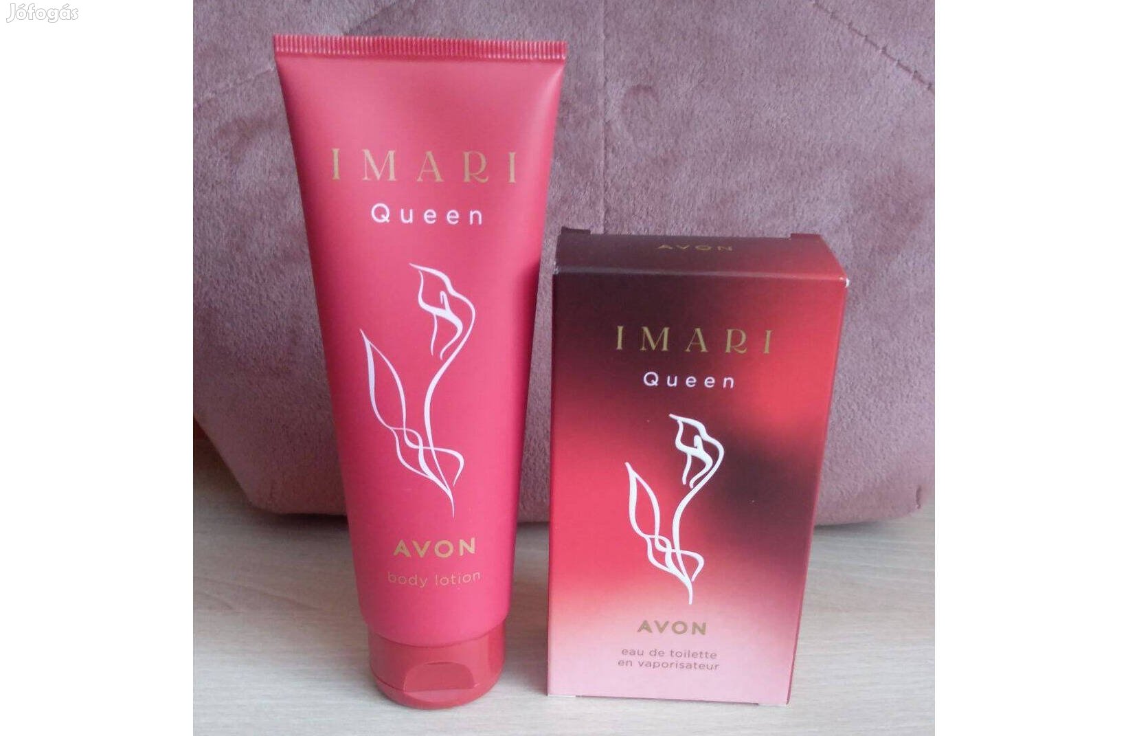 Avon Imari Queen 50 ml-es parfüm ajándék testápolóval